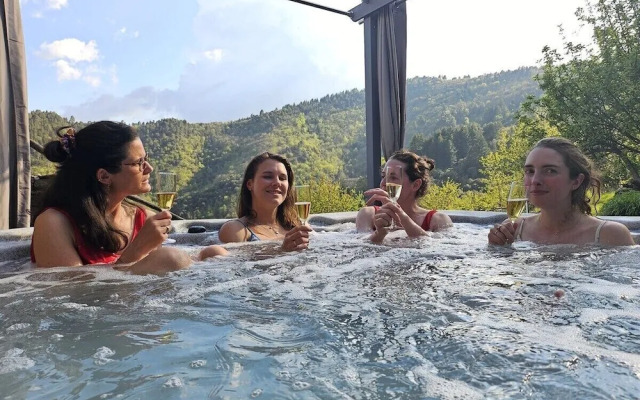 Les Hôtes du Châtaignier