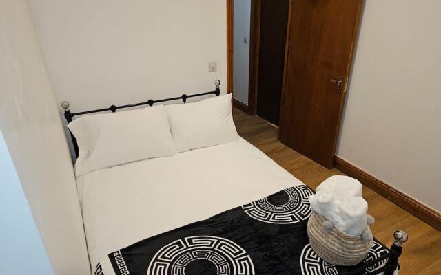 Primely Located 1-bed Apartment in Brighton