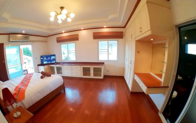 Land34 Pool Villa Pattaya - 6 Bedrooms