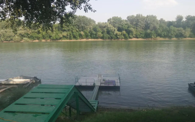 Tiszavirág Nyaralóház