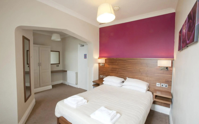 Wheatlands Lodge Hotel