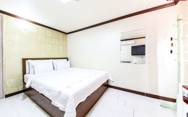Goodstay Grand Motel Chuncheon