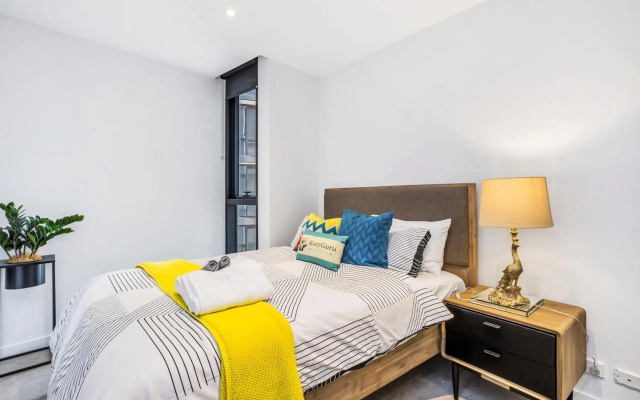 Kozyguru Fortitude Valley Designer Grade 2 Bed Apt Free Parking Qfv179-1401 – Guest Rooms – Brisbane