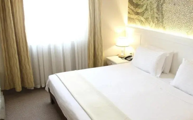 Adriatik Hotel & Resort
