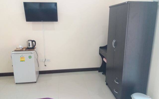 Aumnoychai Hotel Korat