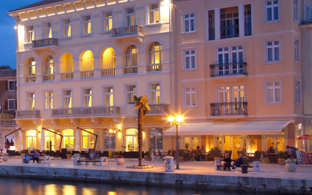 Valamar Riviera Hotel & Residence