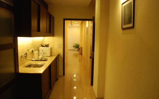Apartment 52