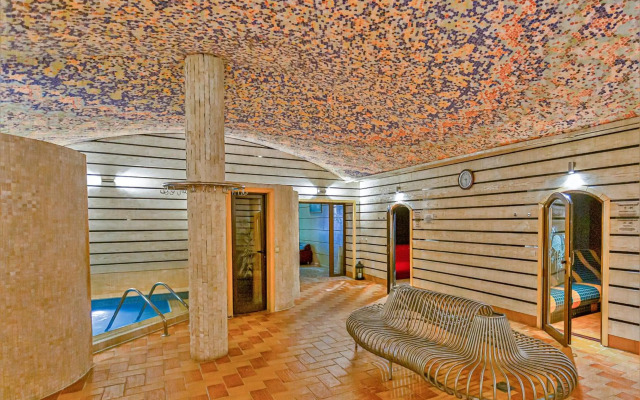 Maxi Park Hotel & Spa