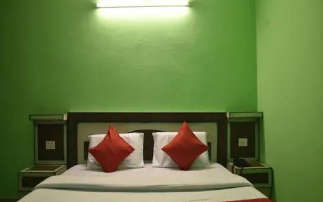 OYO 10752 Hotel Sitara International