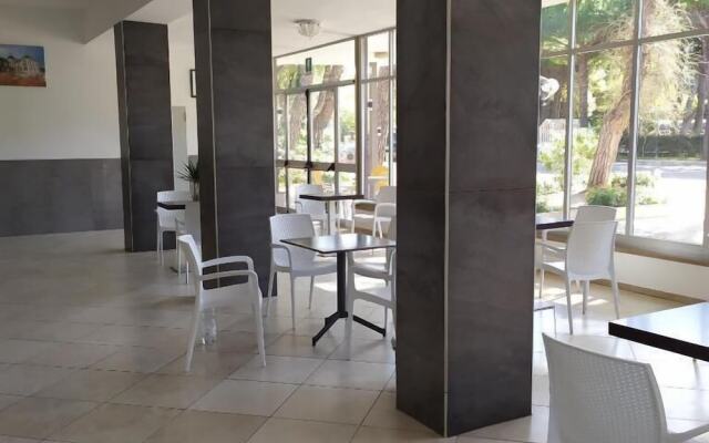 Hotel Madonna Del Pino