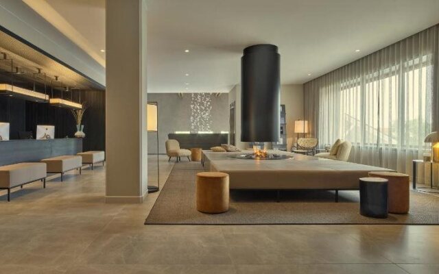 Hotel de Blanke Top