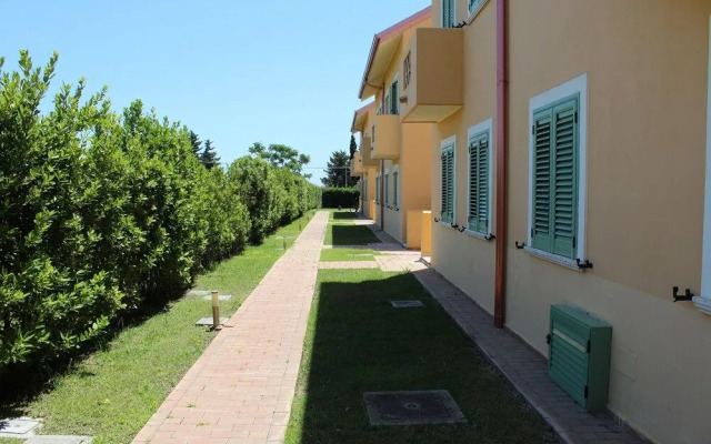 Poseidon Swim & Restaurant Aparthotel