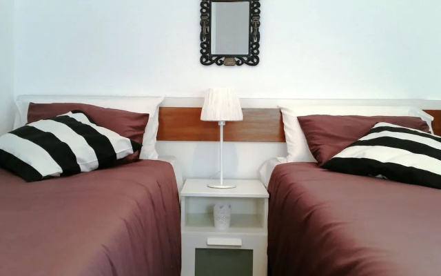Acosta El Medano 2 Bedrooms 2 mins beach