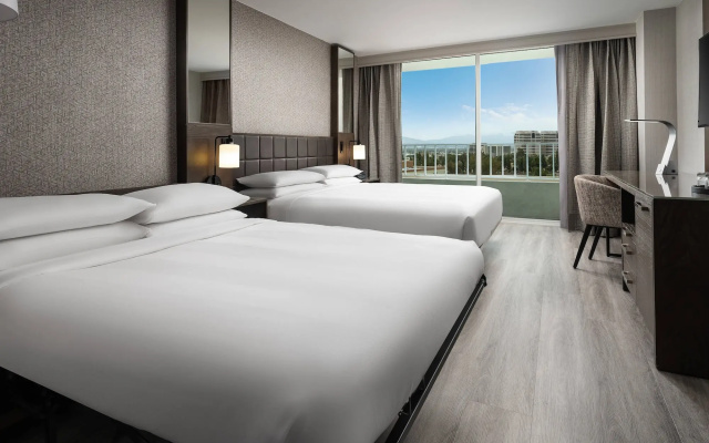 Warner Center Marriott Woodland Hills