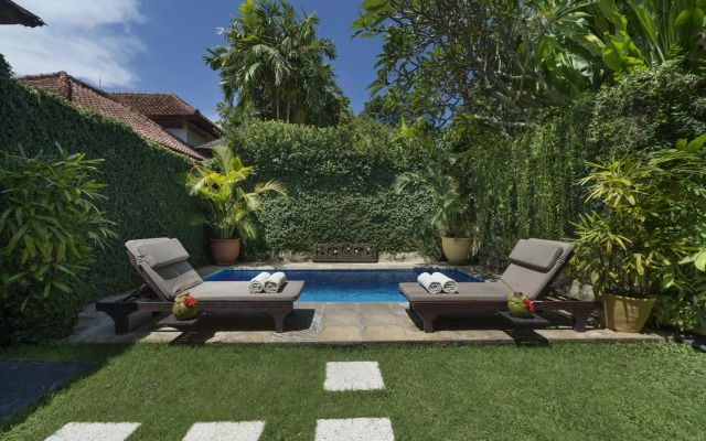 Villa Eight