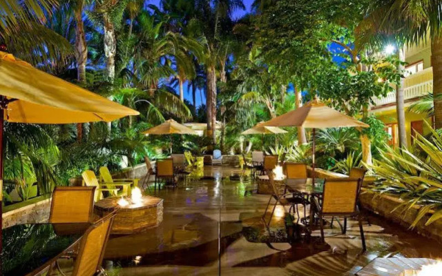 Ocean Palms Beach Resort