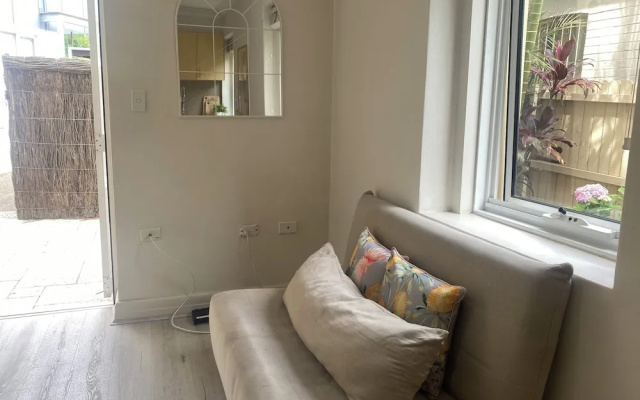 Bondi Central Garden Getaway – Guest Rooms – Sydney