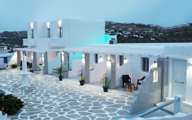 Petra Mykonos Studios & Suites