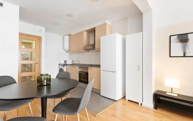 Santiago Apartments (Santiago 2.2) By Olala Homes