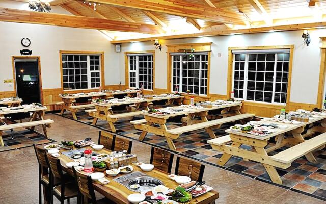 Muju Maple Vill Heu Pension