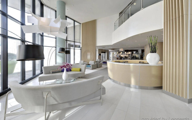 Radisson Blu Toronto Downtown