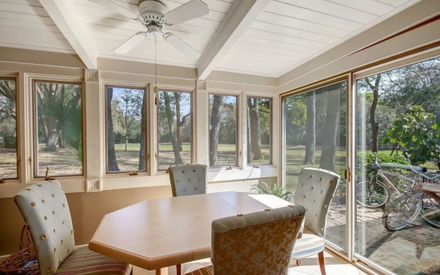 Fairway Oaks Villa Condo includes 2 Bicycles for Rides on Wonderful Bike Trail by RedAwning