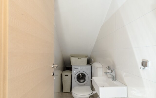 Villa Lusia - Modern villa with pool