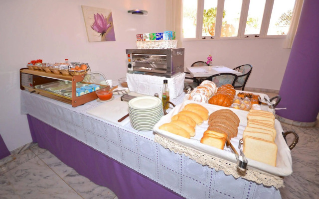Hostal Molins Park
