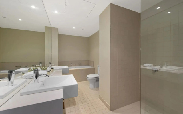 Docklands Private Collection of Apartments - NewQuay