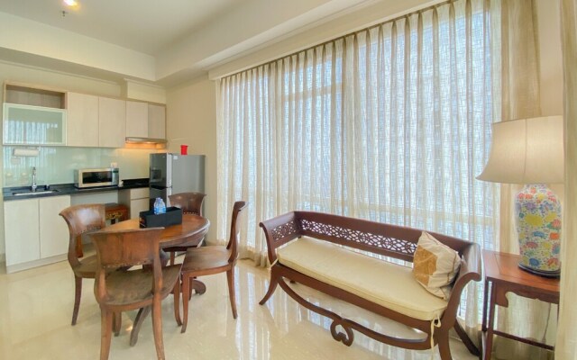 Nice And Homey 2Br Apartment At Menteng Park