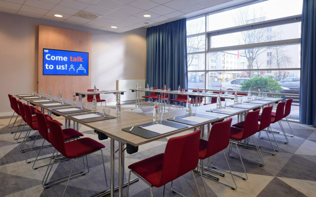 Holiday Inn Express Frankfurt Messe by IHG