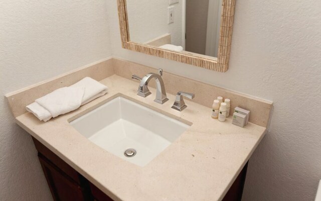 Admirals House By Signature Vacation Rentals
