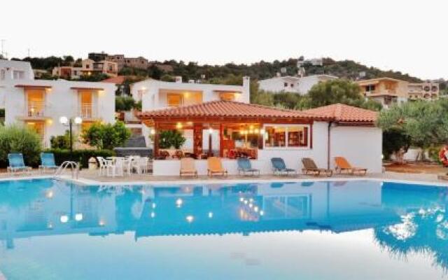 Primavera Paradise Apartments