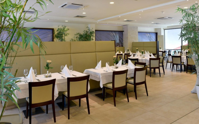 Flamingo Grand Hotel & SPA