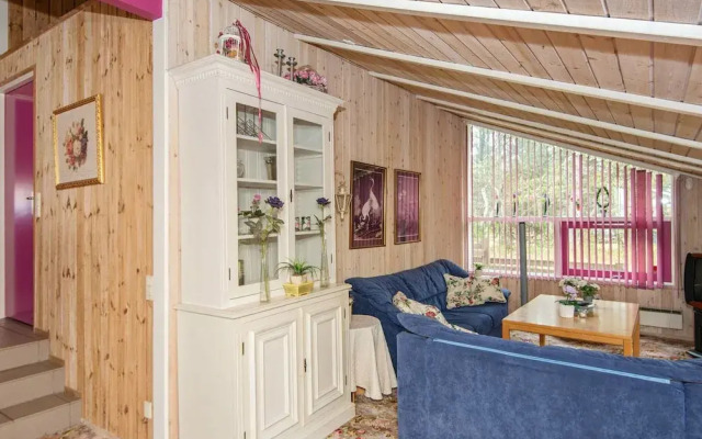 8 Person Holiday Home in Glesborg