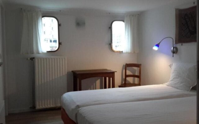 Hotel The Boatel