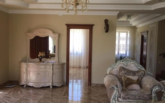 Villa Kecharetsi