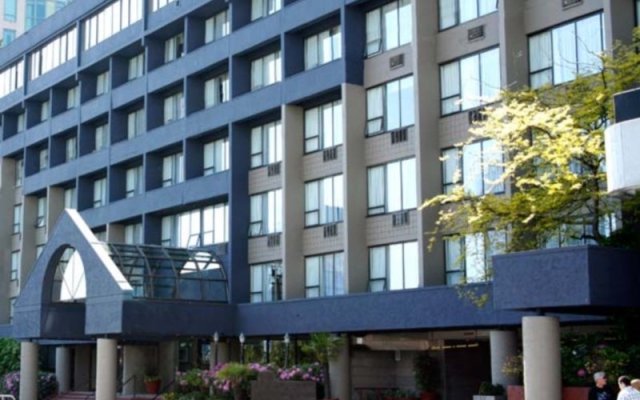 Quality Hotel Downtown Vancouver