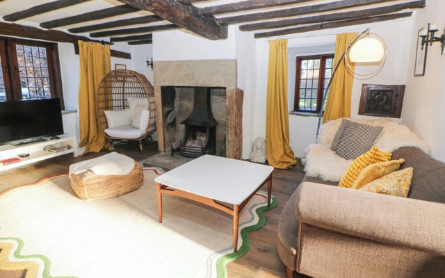 Old Manor House