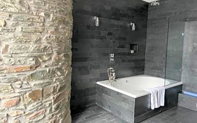 Duncraig Castle Bed and Breakfast