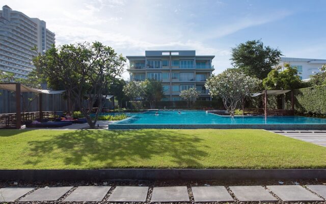 Baan SanPluem Beachfront Condominium