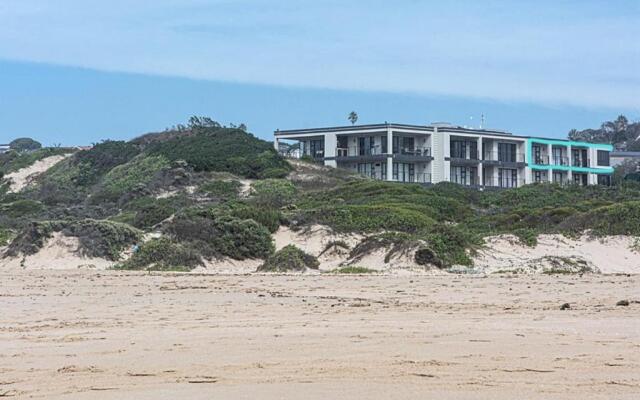 17 The Dune Jeffreys Bay