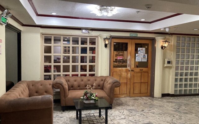 Demiren Hotel and Restaurant