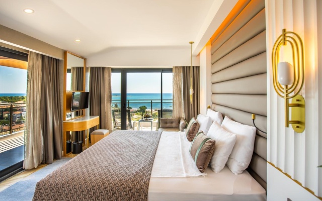 Alexia Resort & Spa
