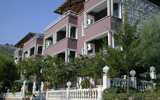 3T Apart Hotel  Villas