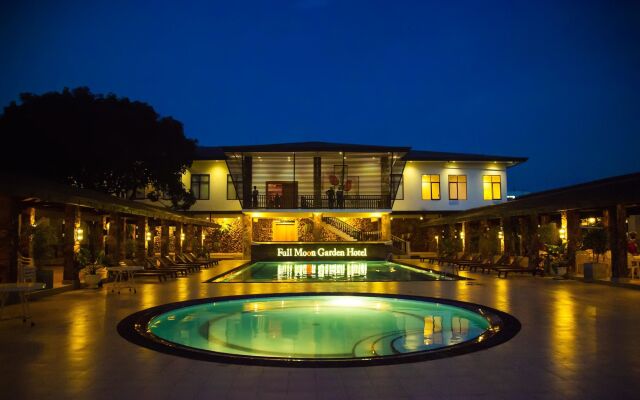 Full Moon Garden Hotel