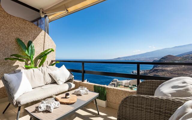 Home2Book Beautiful View Of The Bay & Wifi