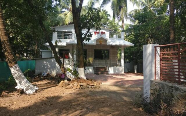 Krushna Kunj Holiday Home