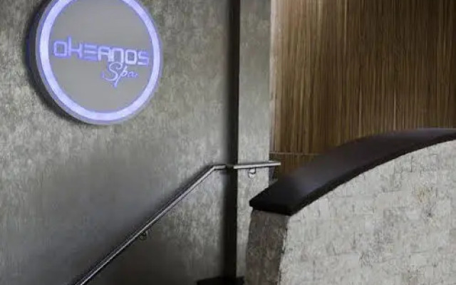 Renaissance Ocean Suites