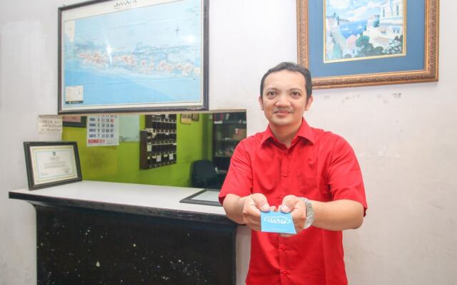 Airy Stasiun Balapan Monginsidi 106 Solo